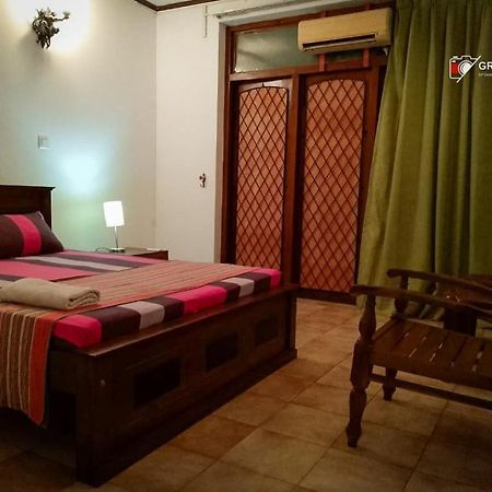 Ceylon Travel And Stay Lodge 바타라물라 외부 사진