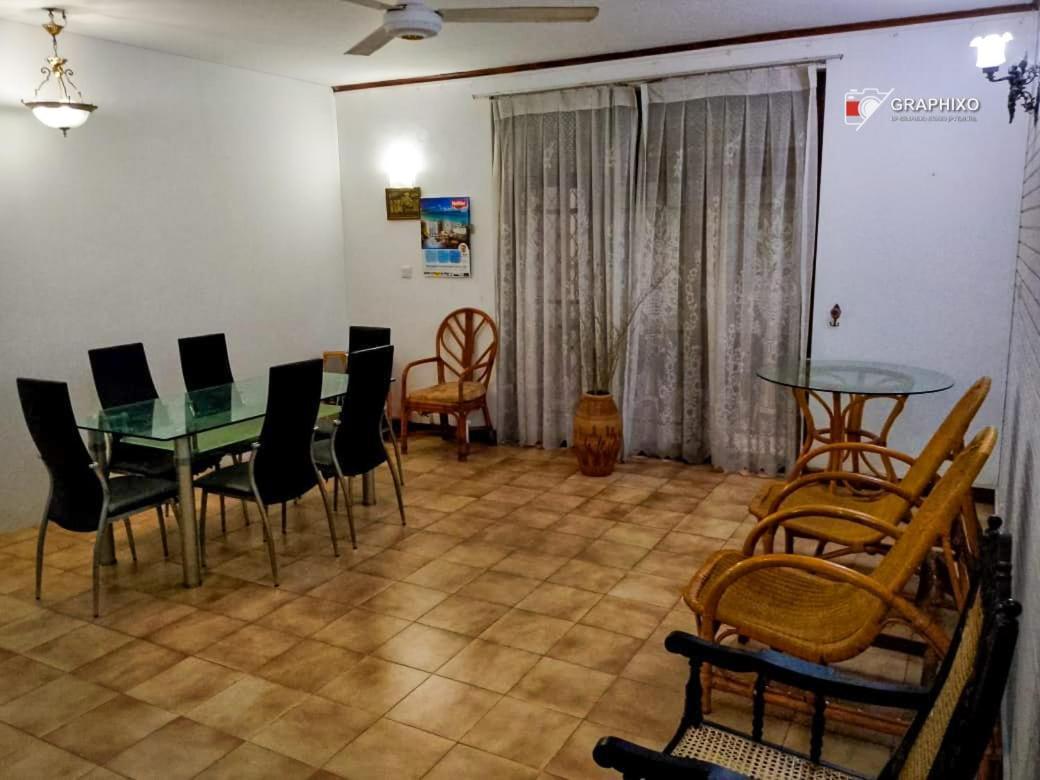 Ceylon Travel And Stay Lodge 바타라물라 외부 사진